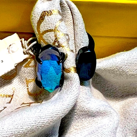 NWT Kendra Scott Pryde Ring Retired Indigo Dichroic & Navy Gunmetal SOLD OUT!! - Picture 3 of 12